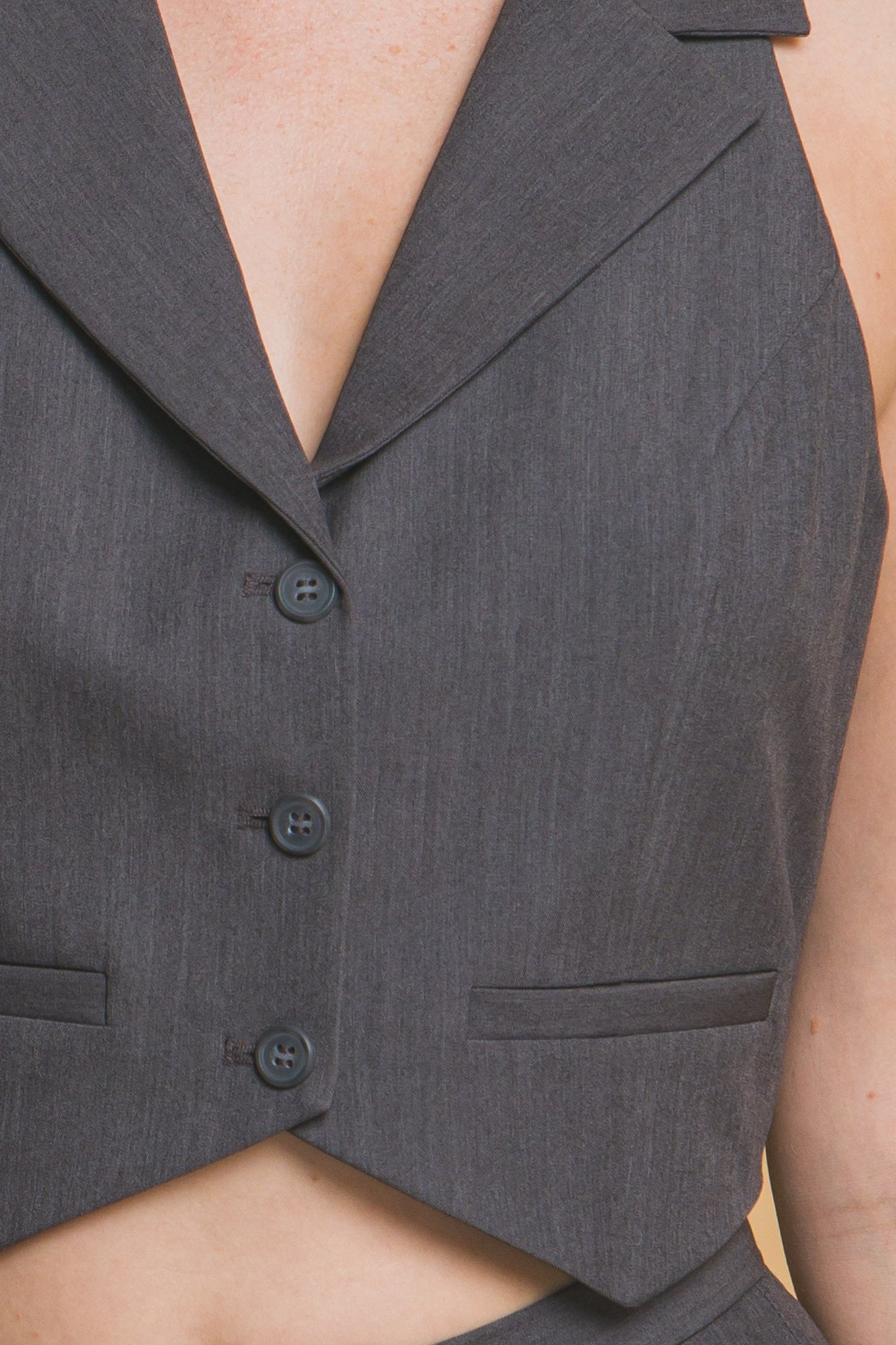 Chaleco top corte sastre con botones