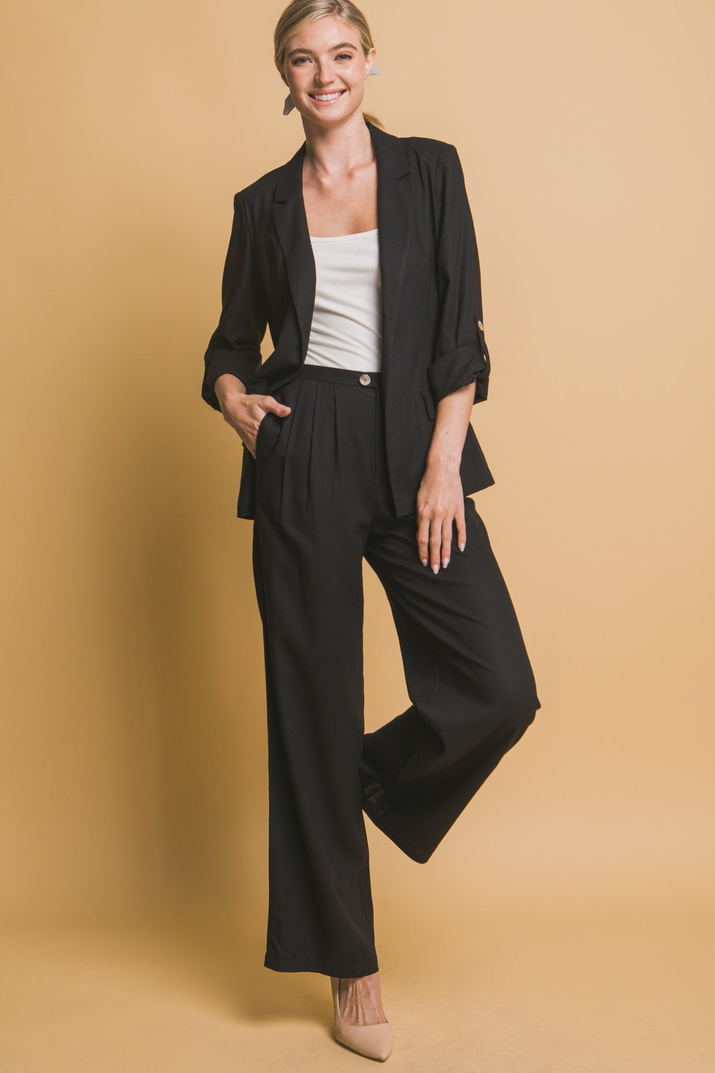 Pantalón palazzo de tiro alto con pinzas