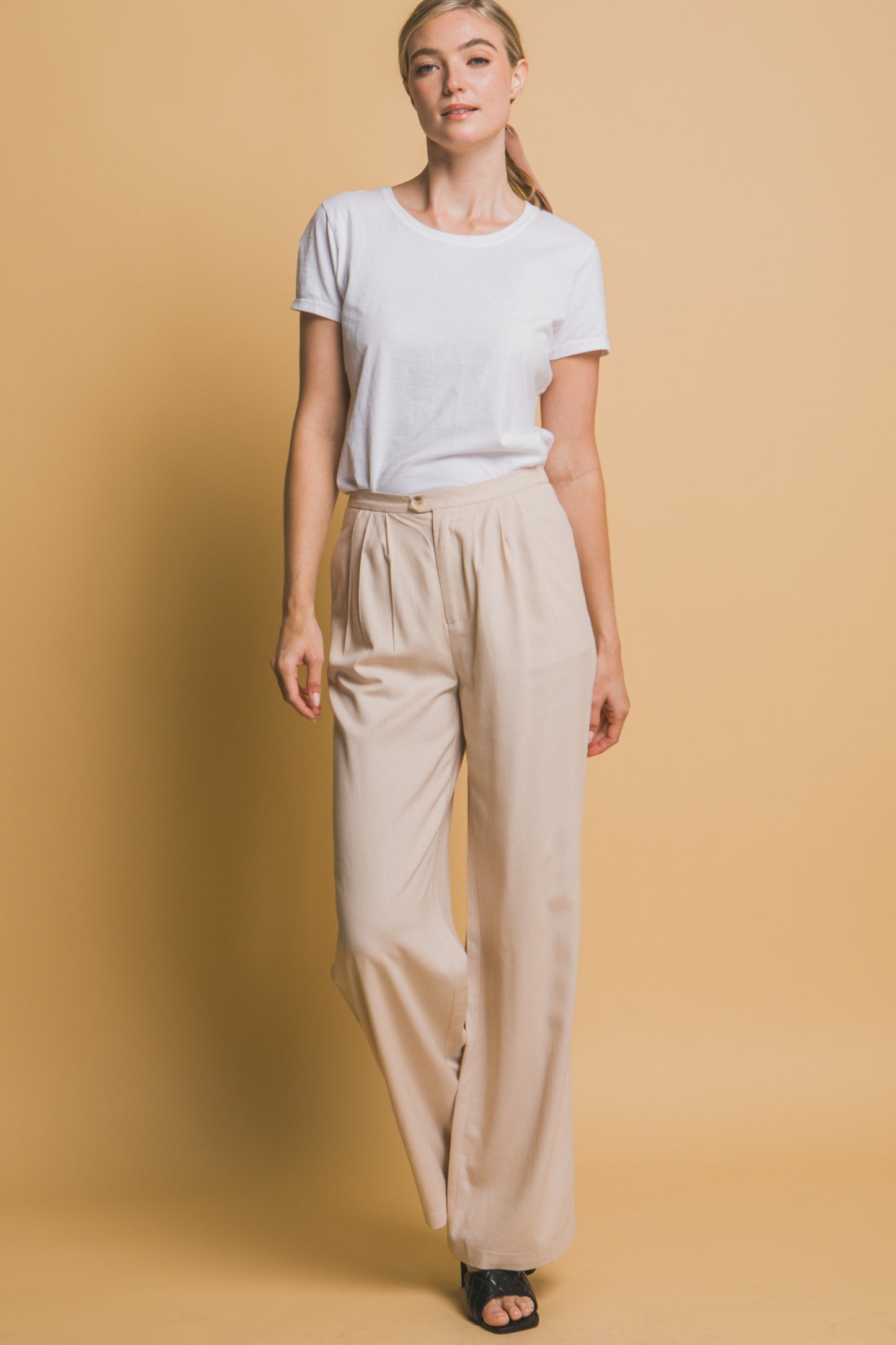 Pantalón palazzo de tiro alto con pinzas