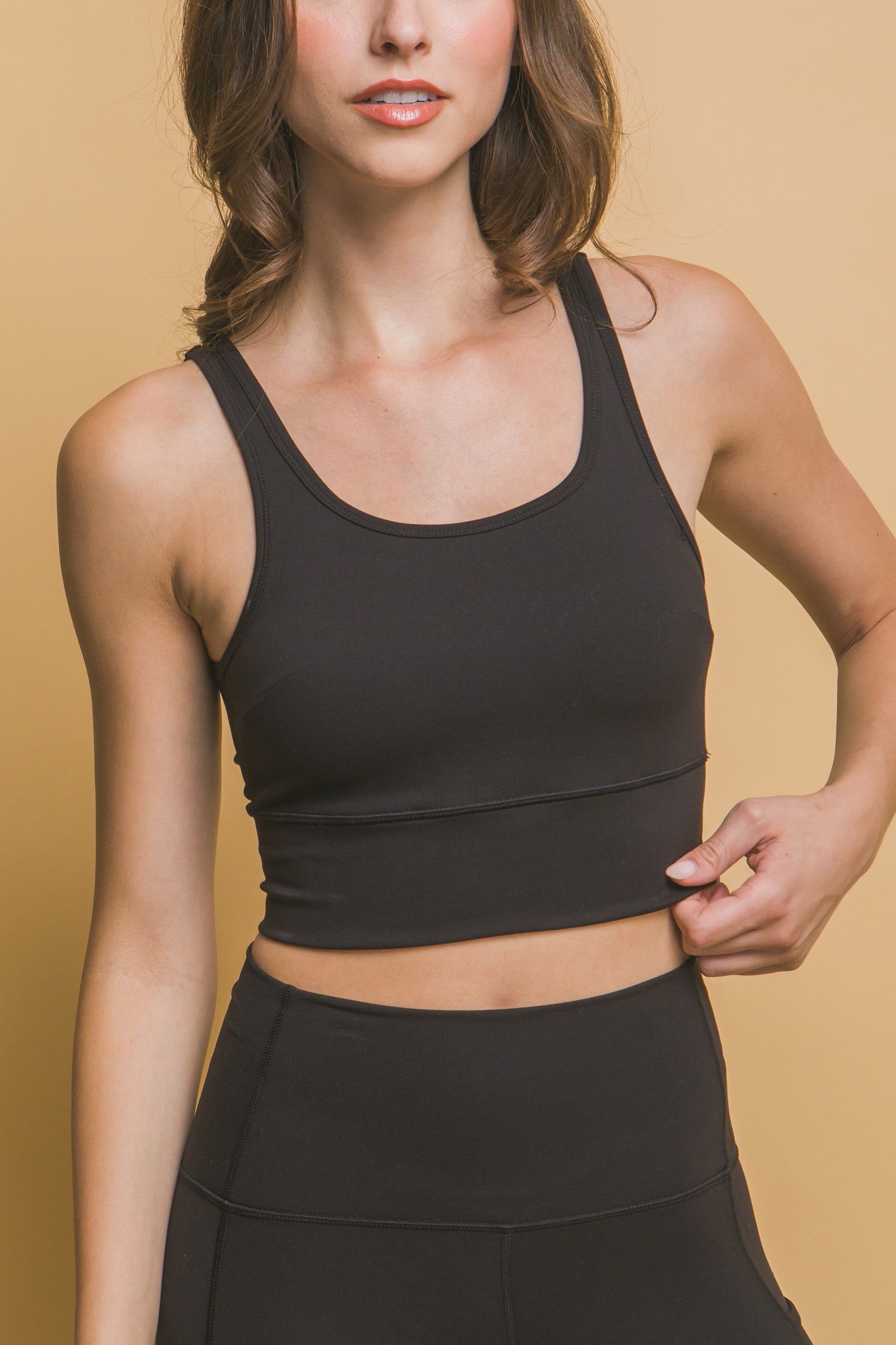 Top Deportivo Confort Fit – Soporte y Estilo para tu Rutina
