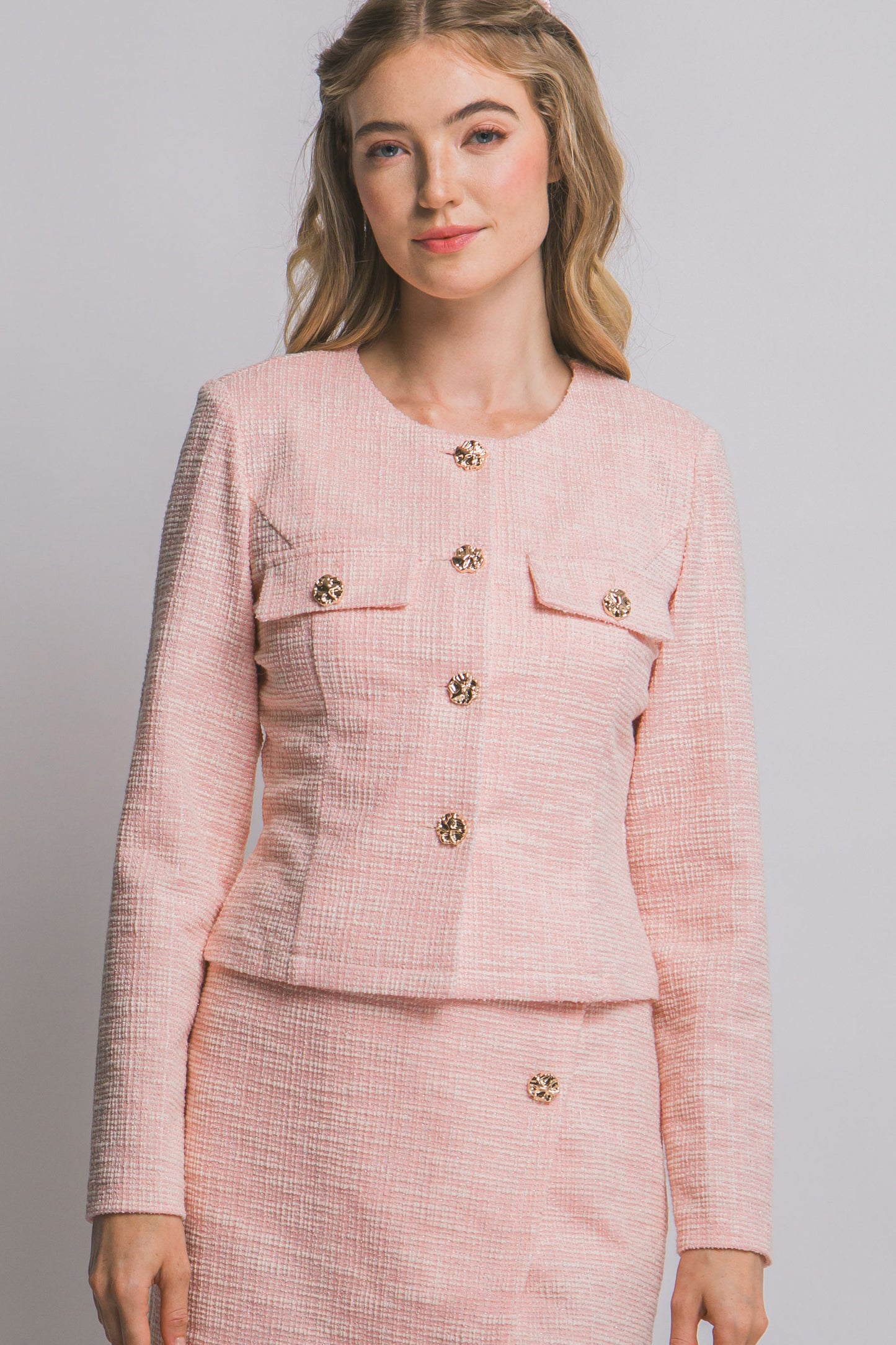 Blazer con botones dorados