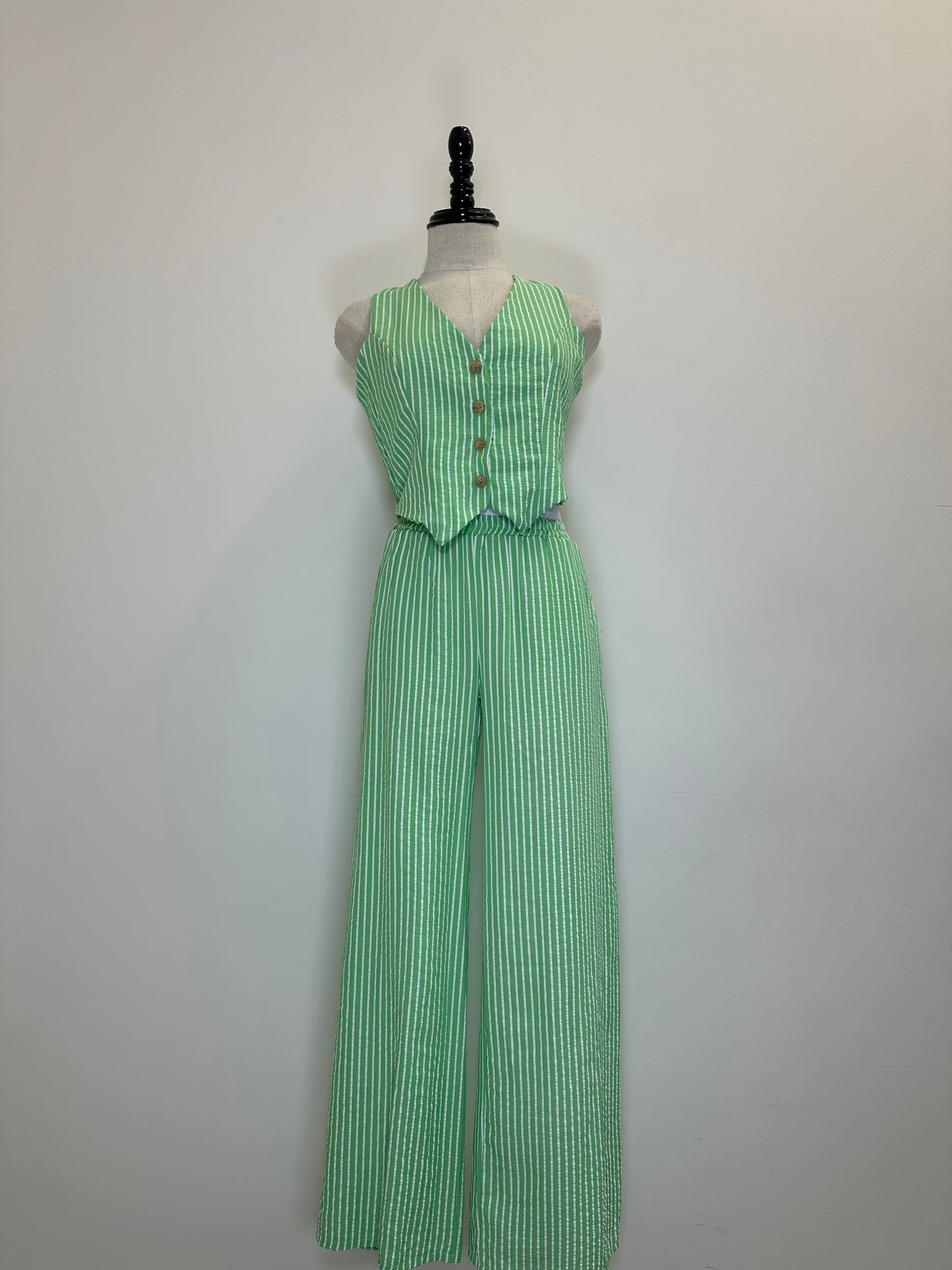 Conjunto de Chaleco y Pantalón Palazzo a Rayas