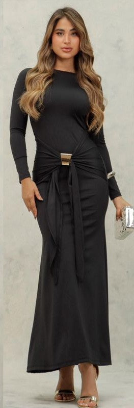 Vestido largo y lazo ajustable