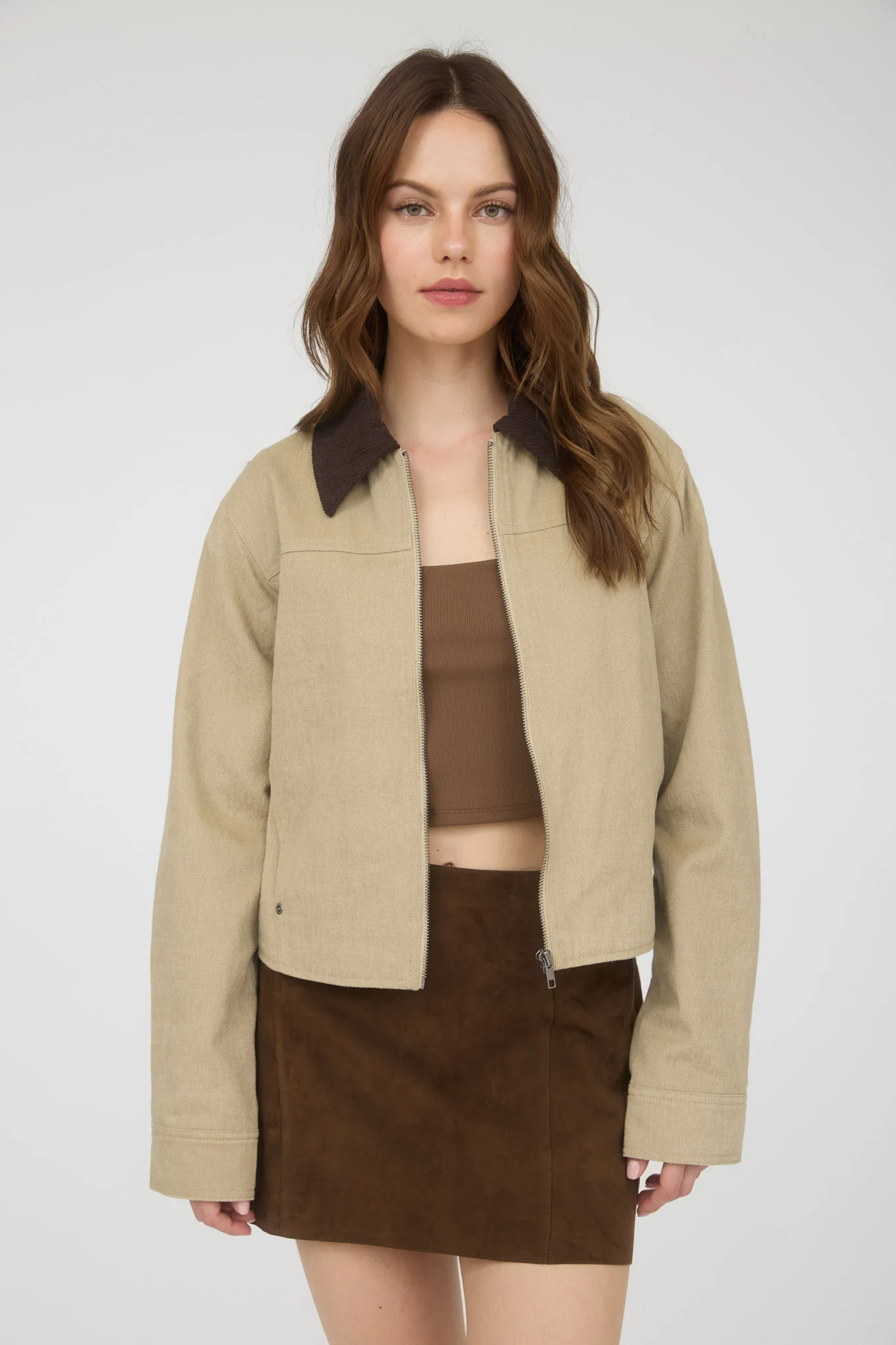 Chaqueta casual estructurada con corte recto