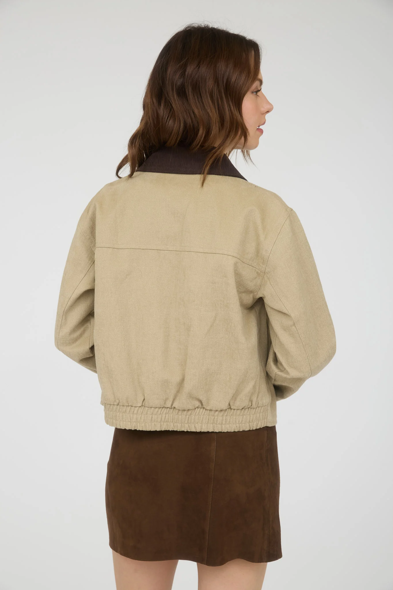 Chaqueta casual estructurada con corte recto