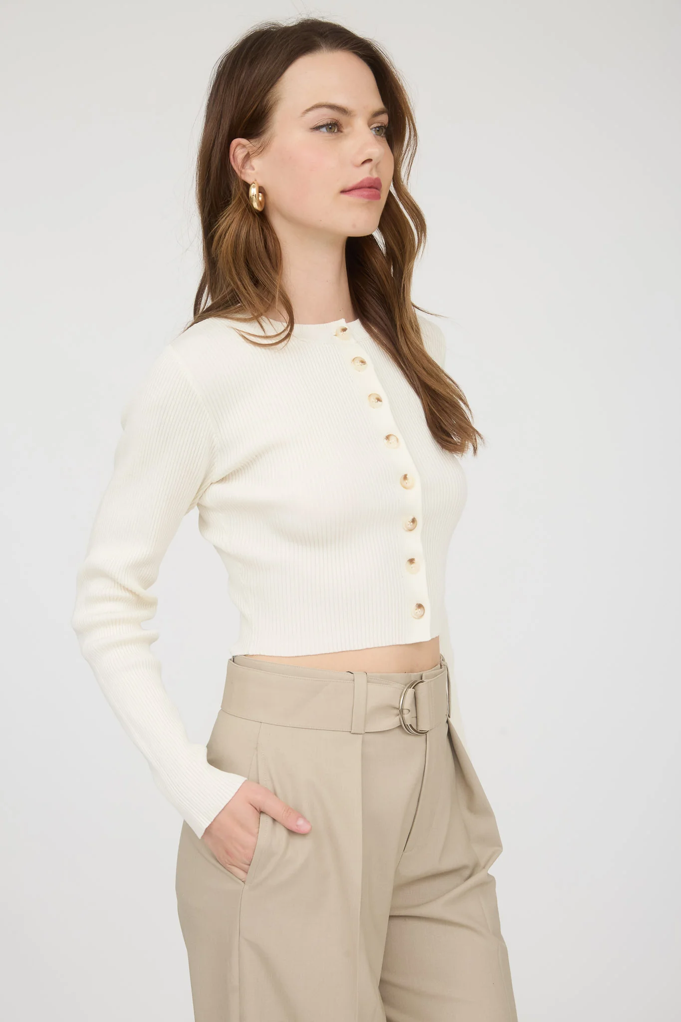 Blusa manga larga corte ajustado con botones