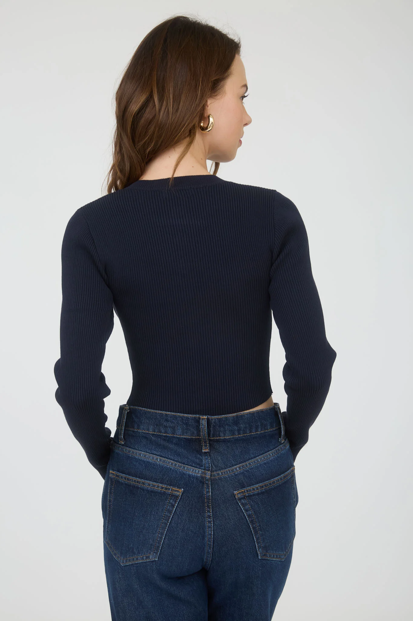 Blusa manga larga corte ajustado con botones