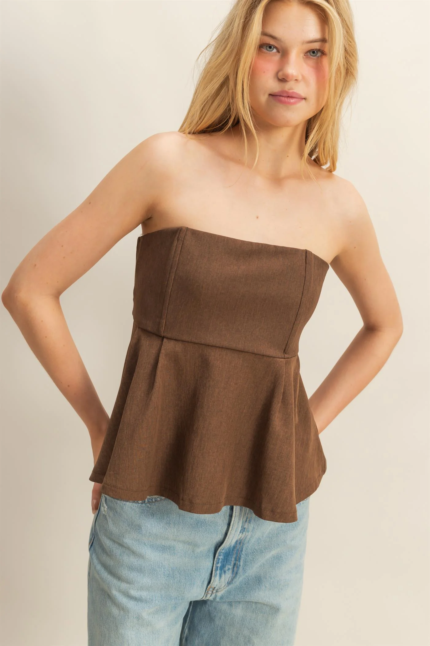 Top peplum elegante
