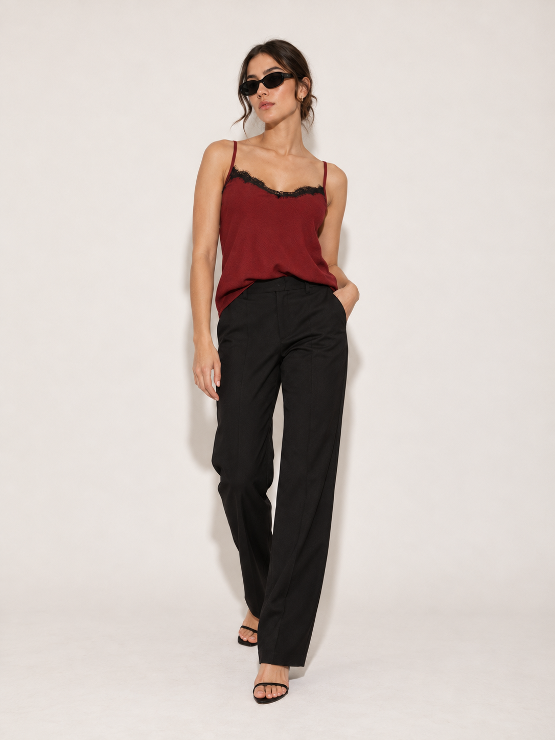 Blusa de tirantes con encaje — Vista completa
