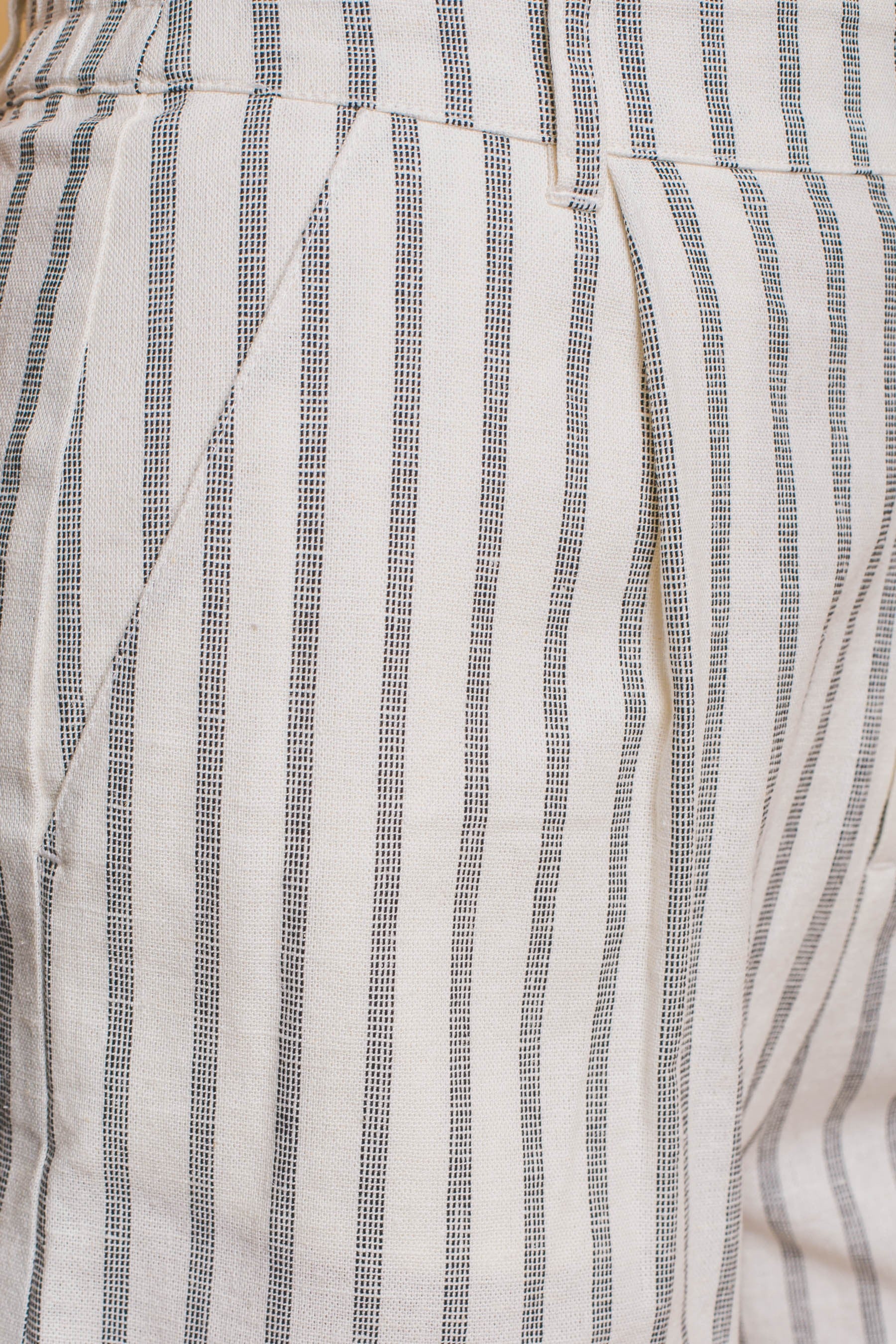 Short de Rayas Estilo Casual