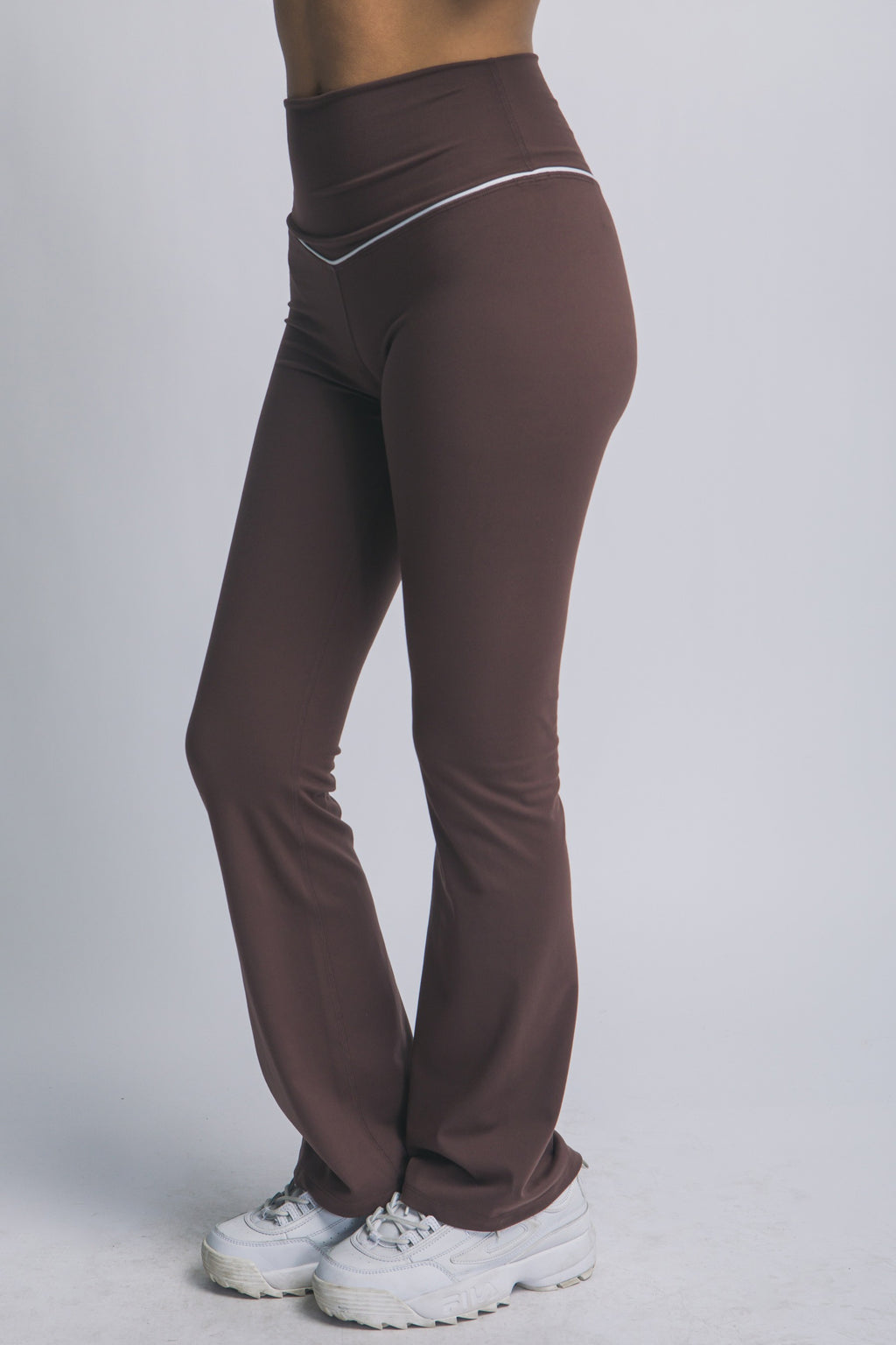 Legging Deportivo Corte Flare con Pretina V