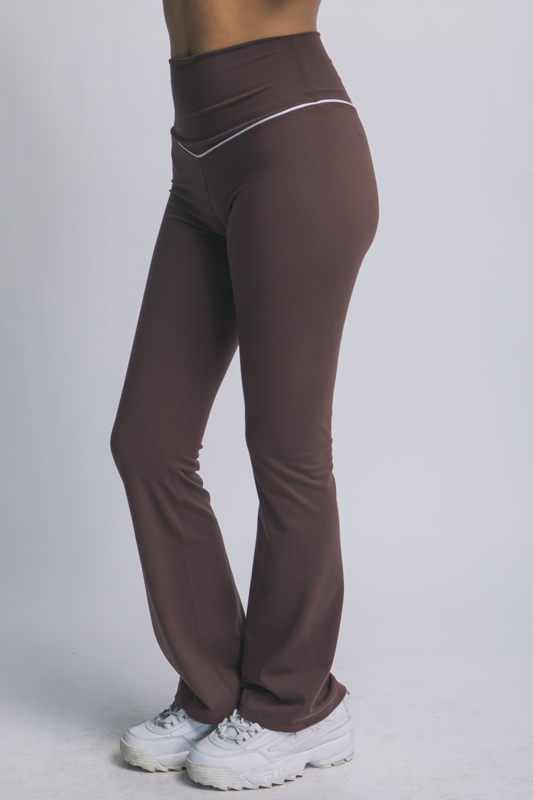 Legging Deportivo Corte Flare con Pretina V