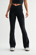 Malla deportiva pretina cruzada flare fit