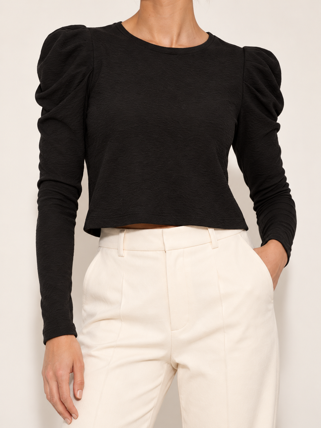 Blusa de manga globo — Detalle de la prenda