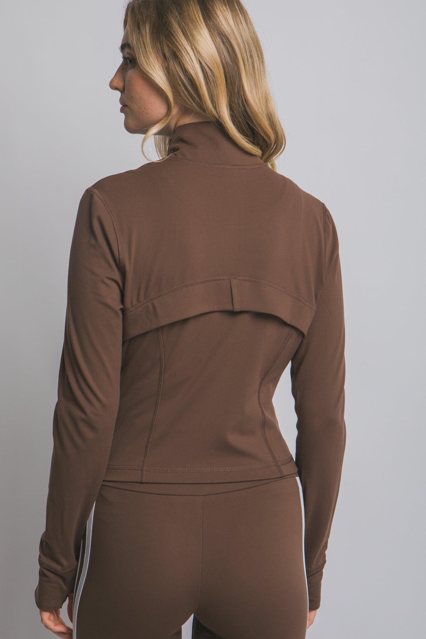 Chamarra Deportiva Sculpt Fit de Cierre Frontal