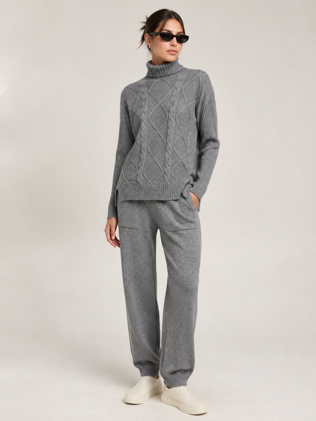 Set tejido con sueter de cuello alto