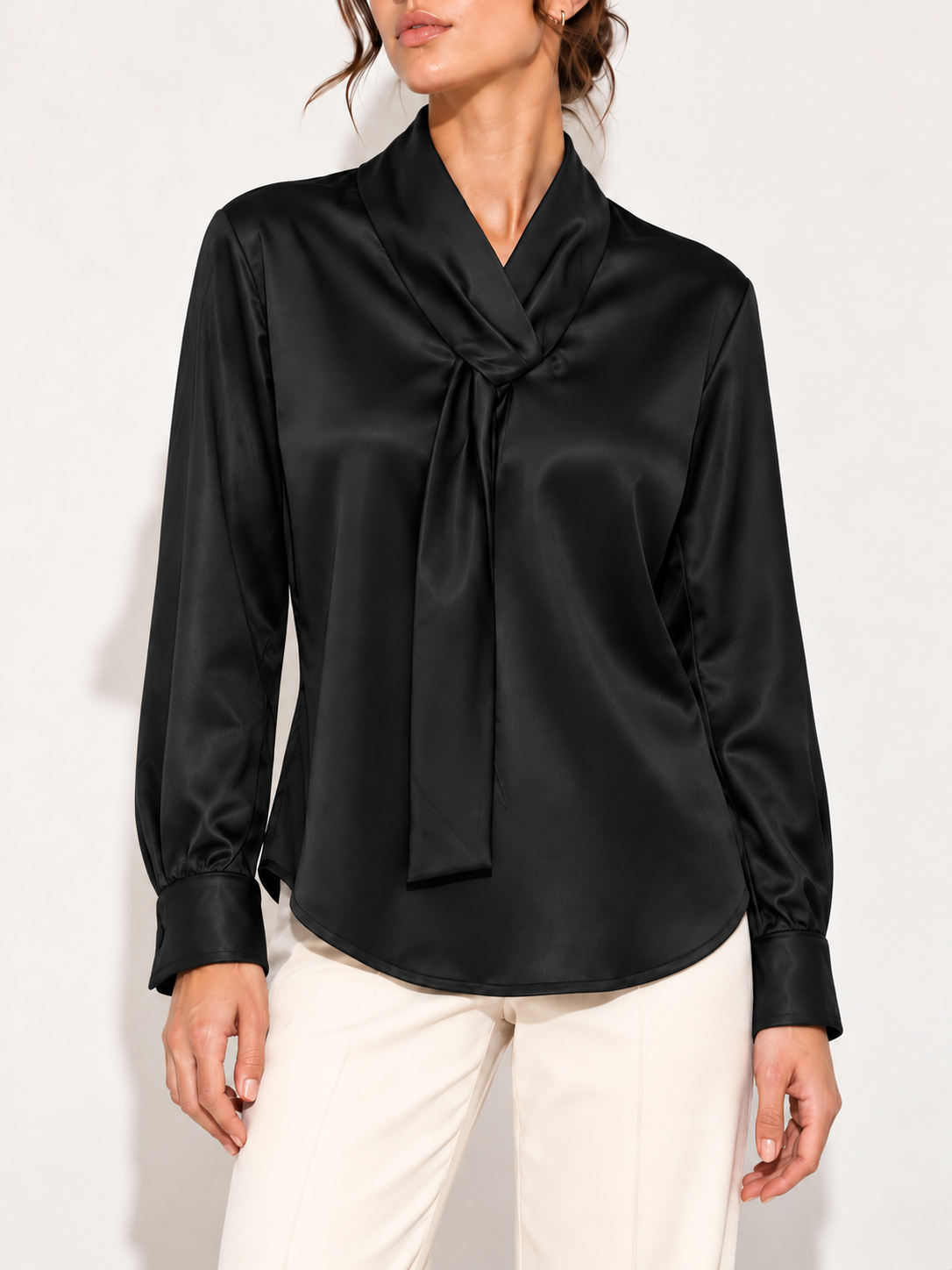 AL26041 Negro detalle con modelo