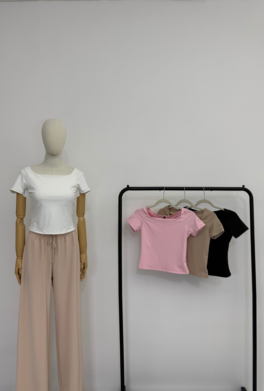 Blusa básica de manga corta