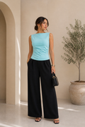 Blusa sin mangas con fruncido lateral