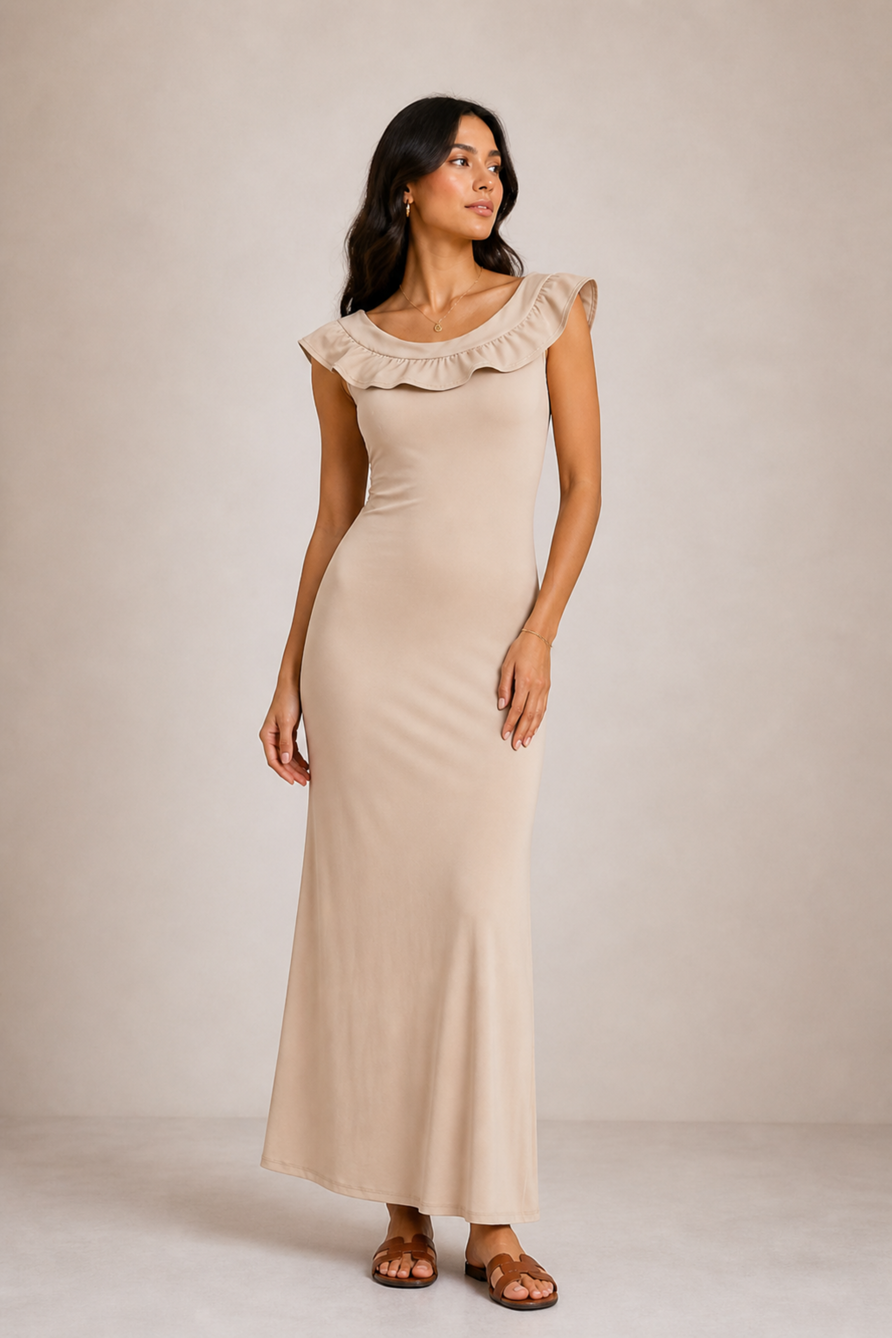 Vestido midi campesino con olanes en escote
