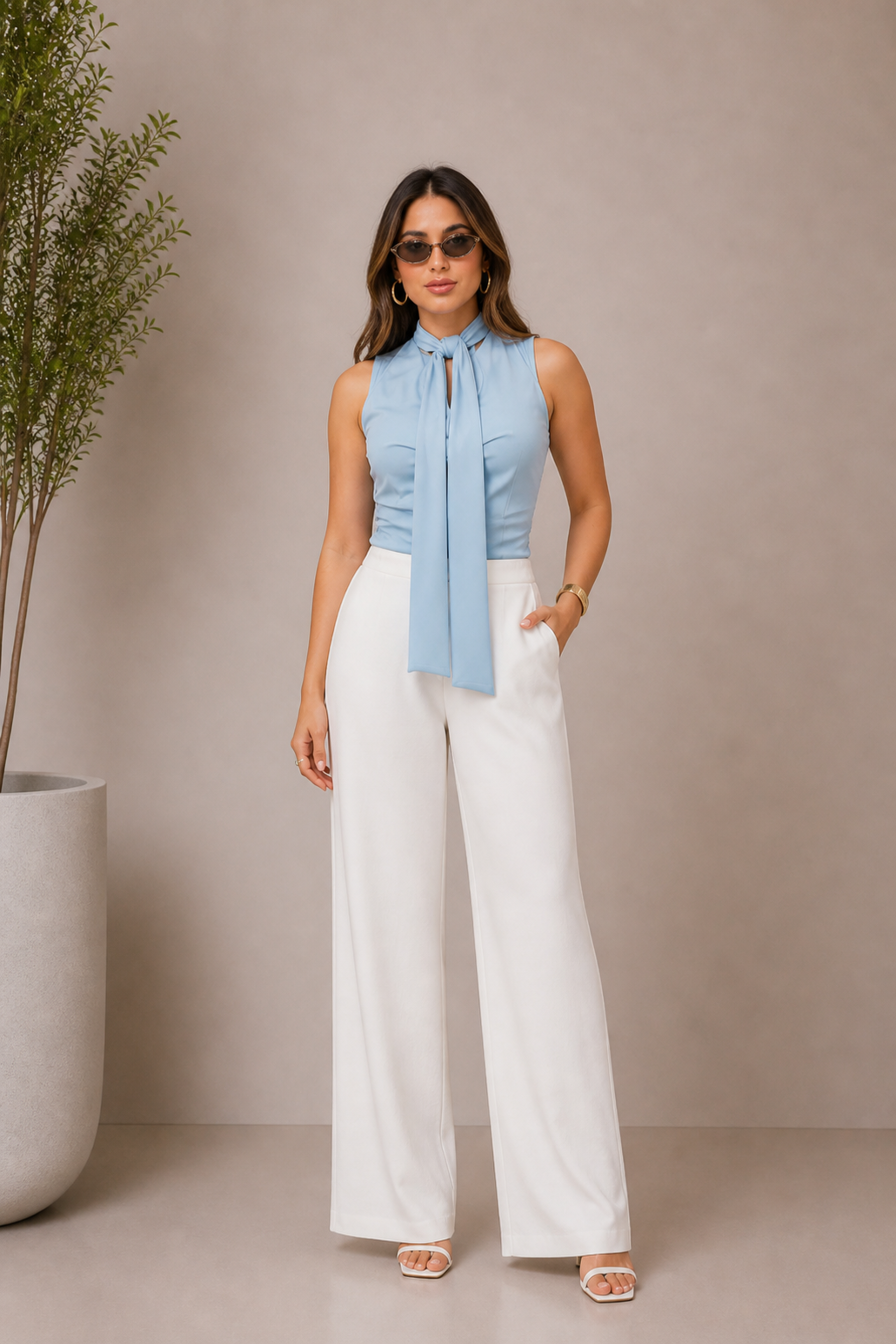 Blusa sin mangas con lazo al cuello