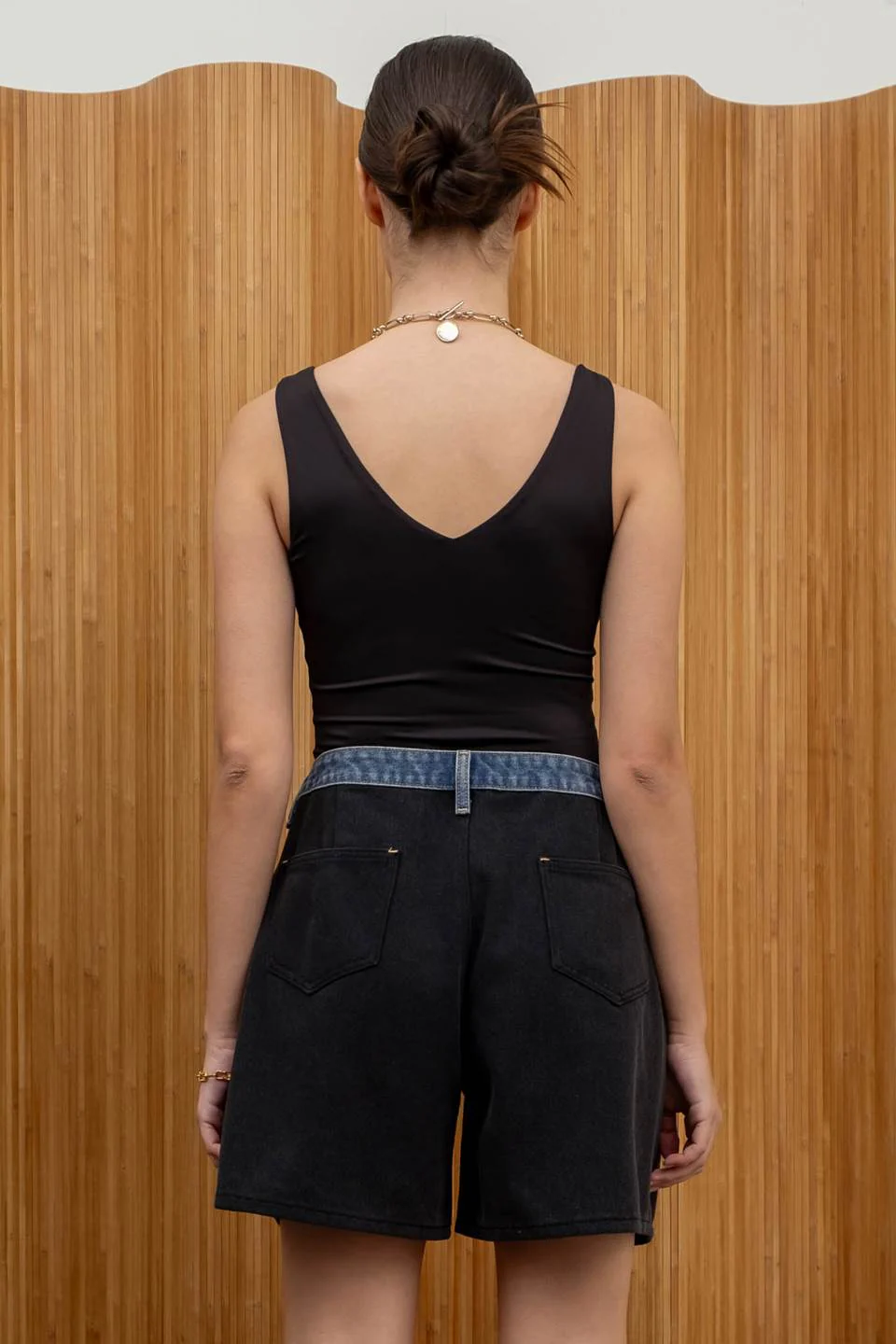 Pantiblusa escote V tipo body con ajuste perfecto