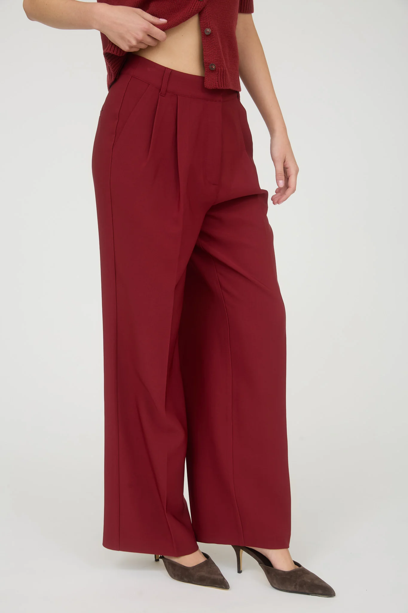 Pantalón sastre wide leg corte elegante