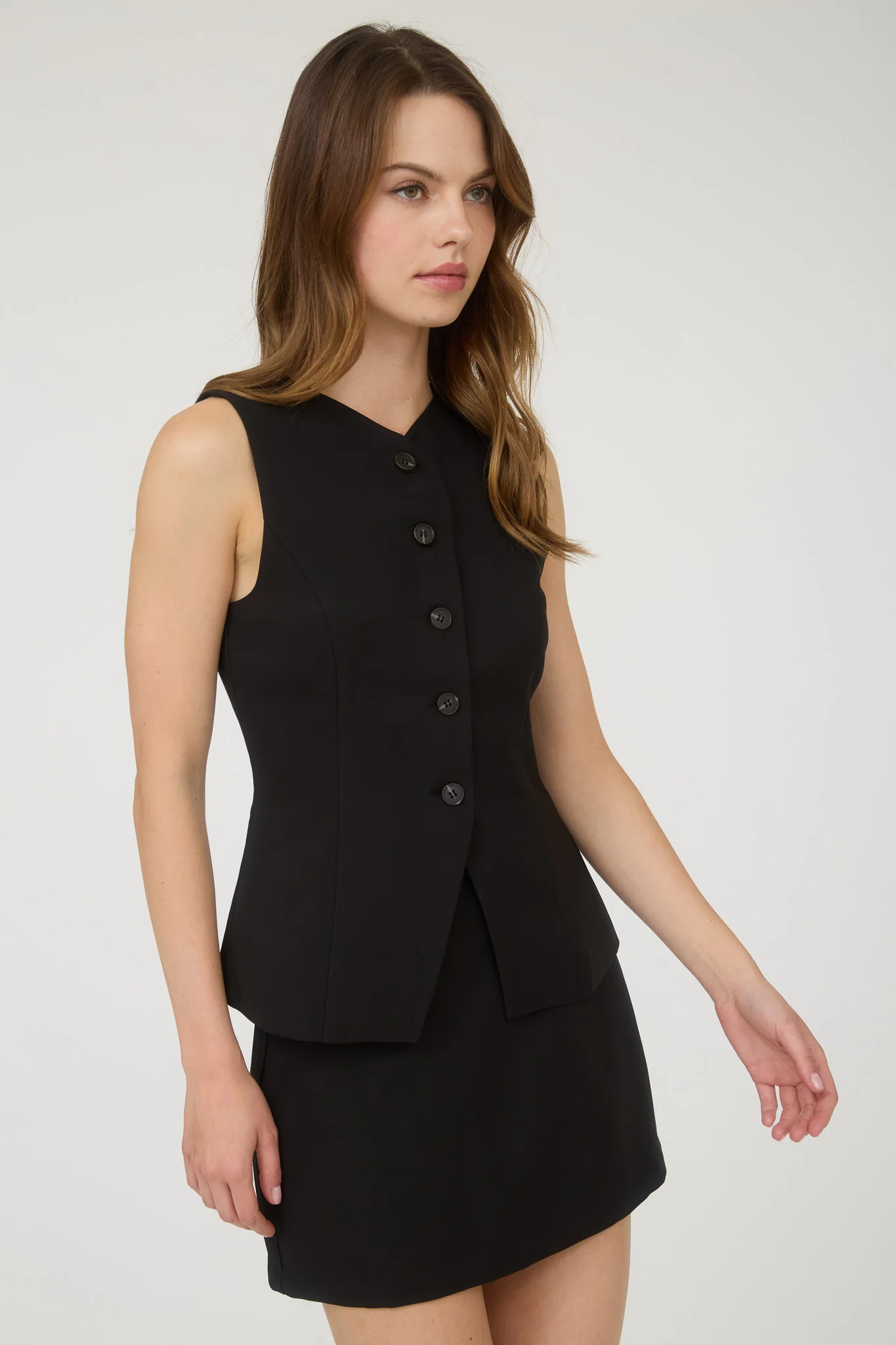 Blusa sin mangas con escote cuadrado y frunces laterales