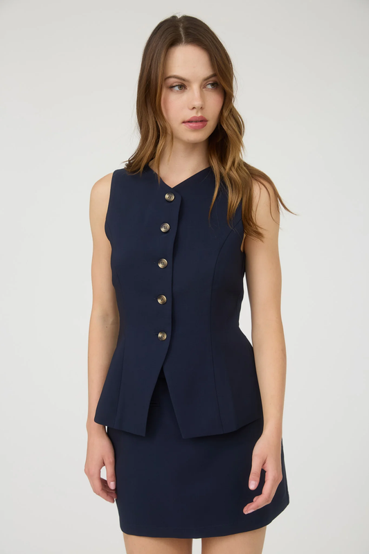 Blusa sin mangas con escote cuadrado y frunces laterales
