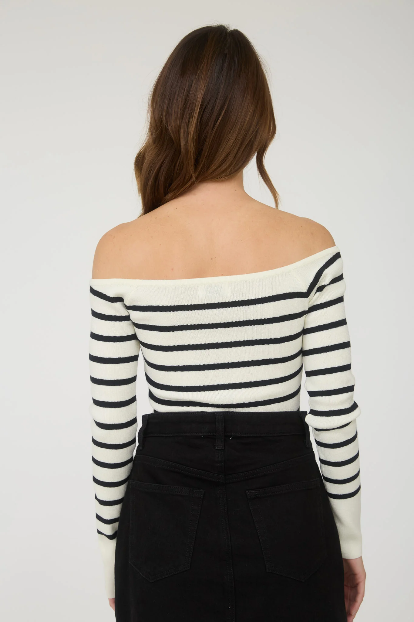 Blusa manga larga off shoulder a rayas