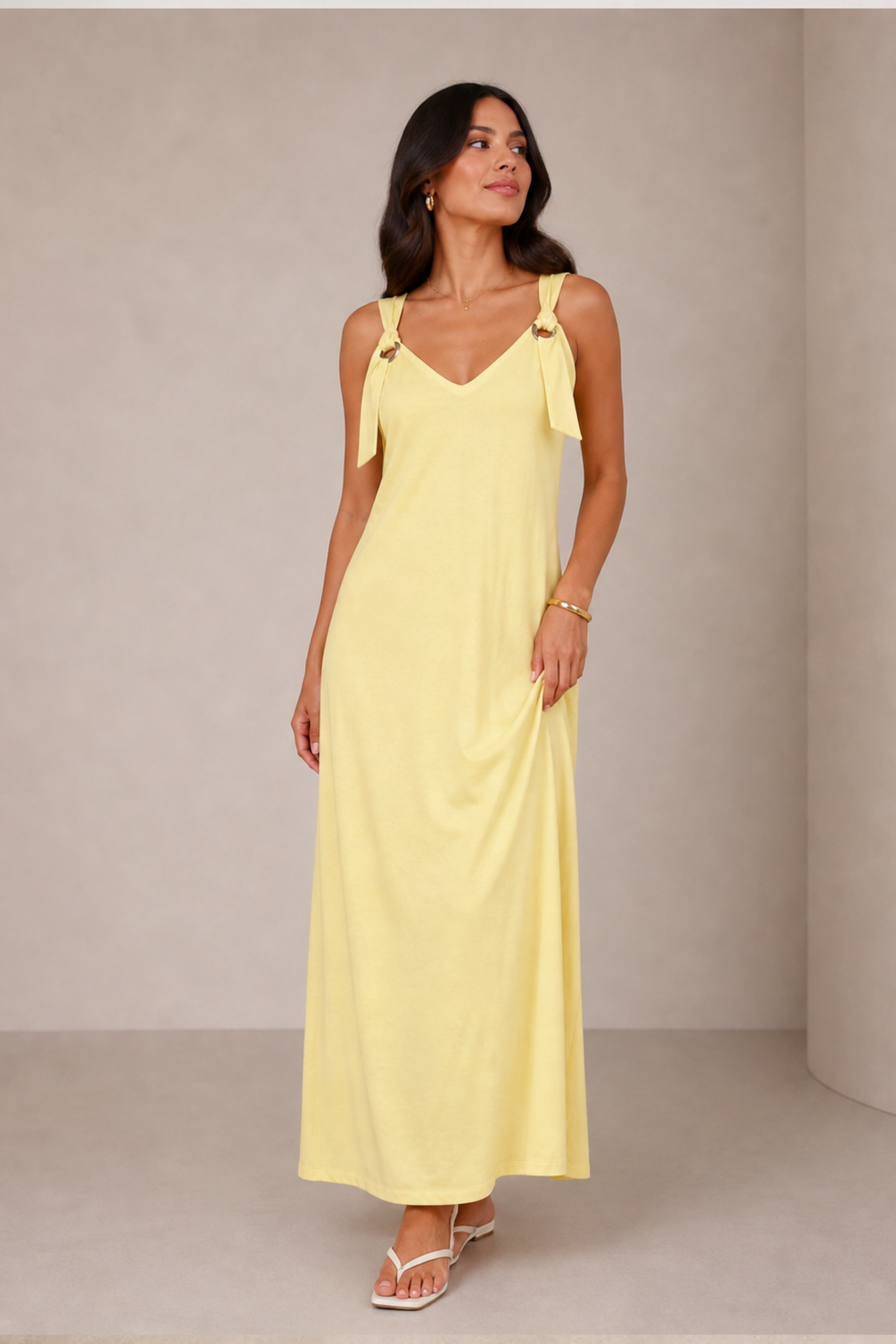 Vestido escote V