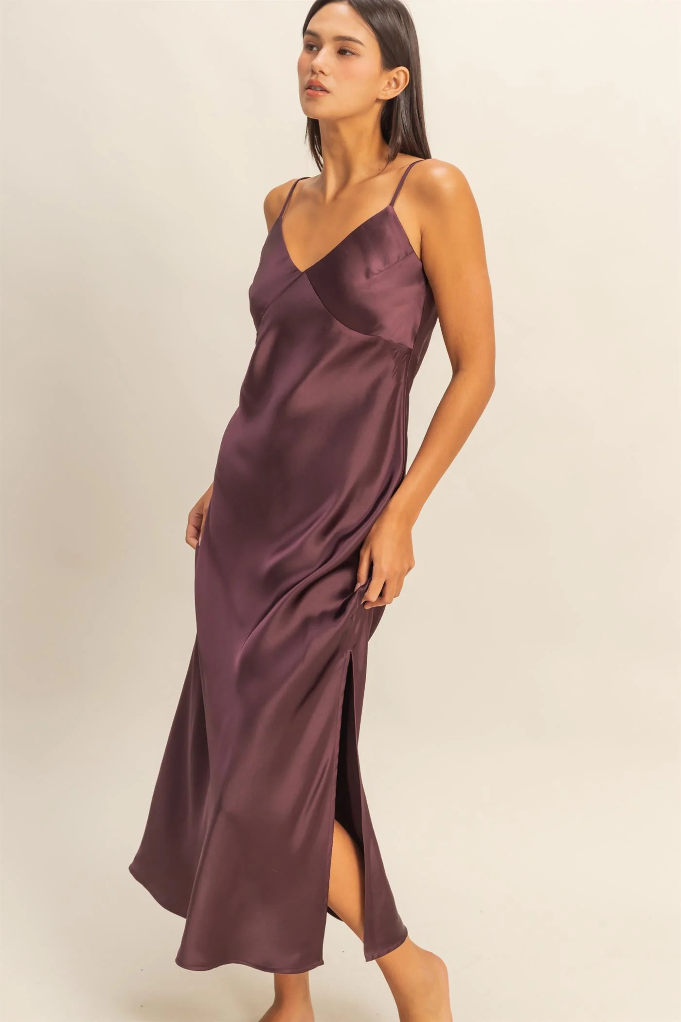 Vestido midi de satI¿in con abertura lateral
